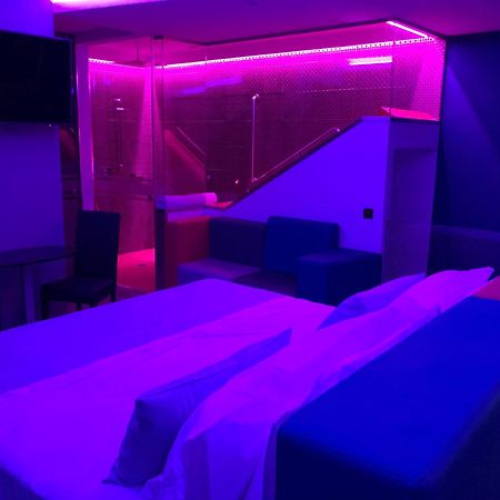 Motel Avenue Valongo  Eksteriør billede