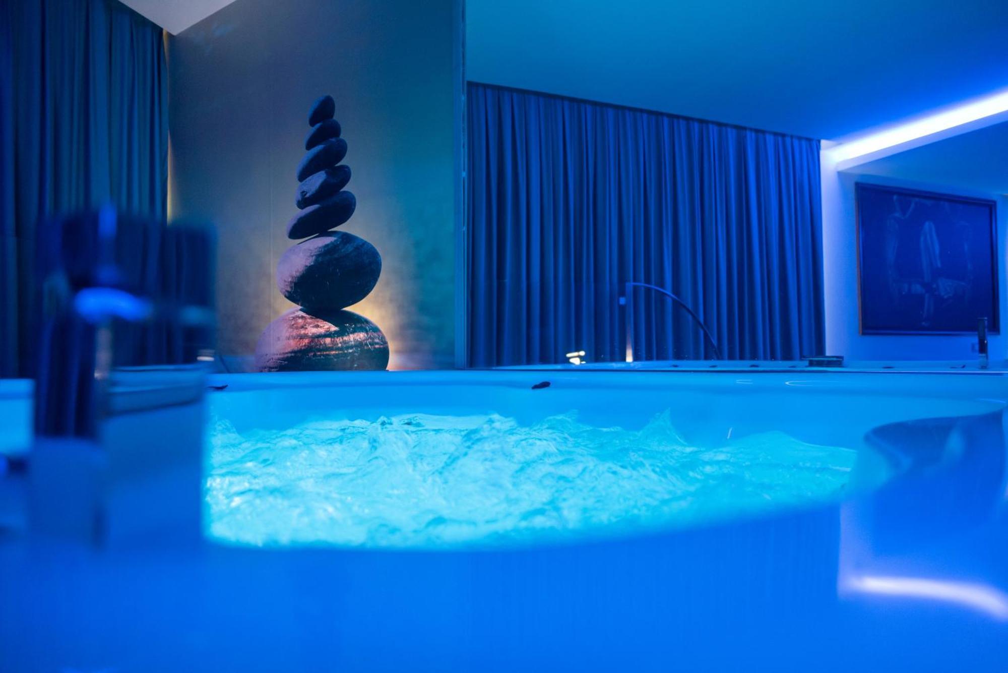 Motel Avenue Valongo  Eksteriør billede