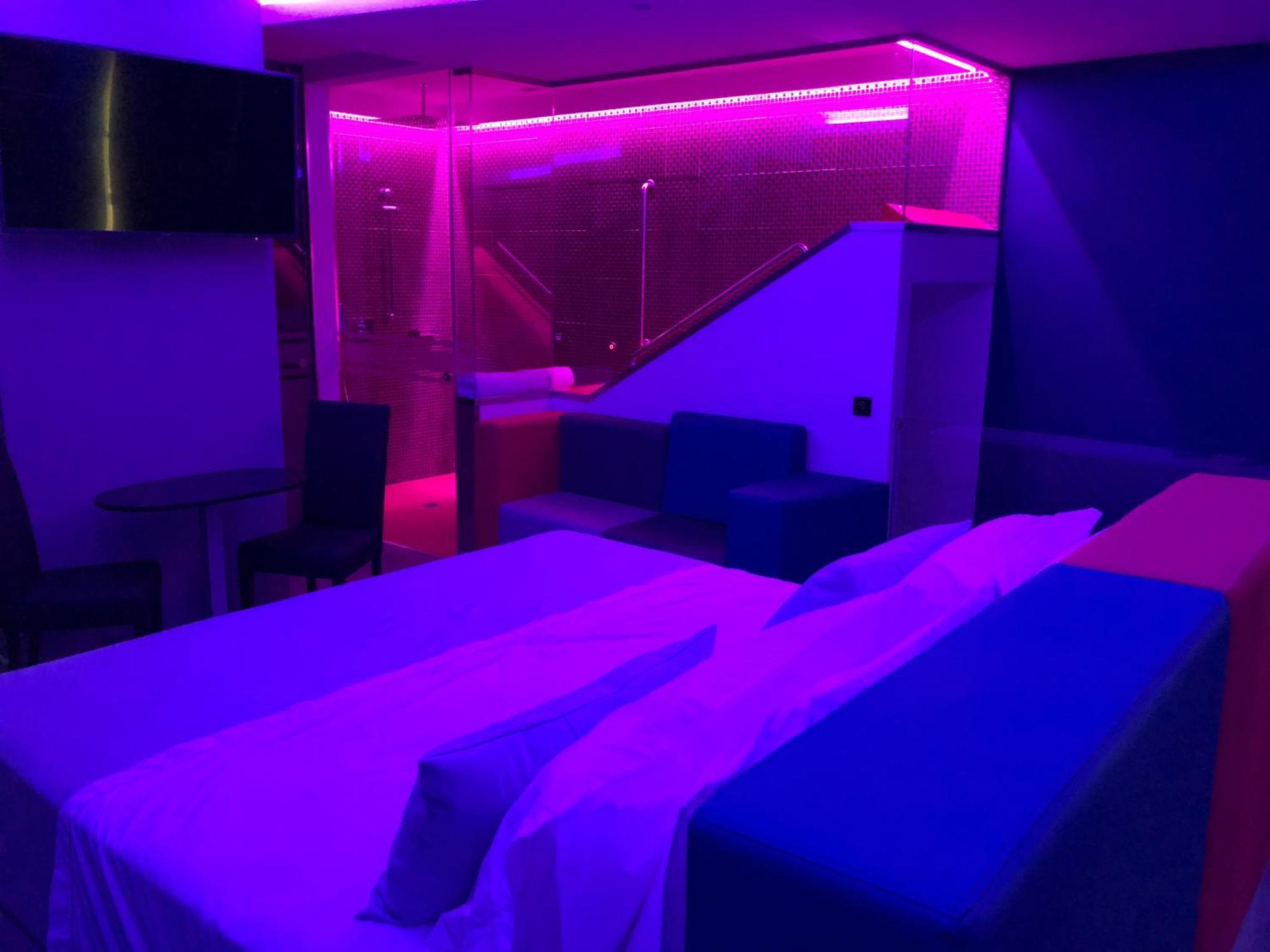 Motel Avenue Valongo  Eksteriør billede