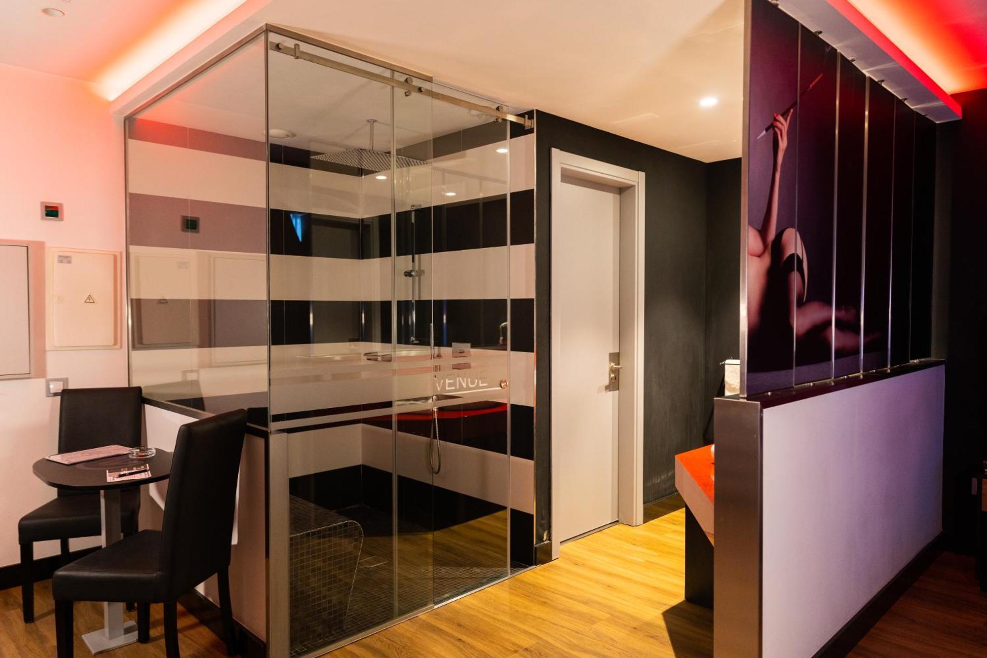 Motel Avenue Valongo  Eksteriør billede
